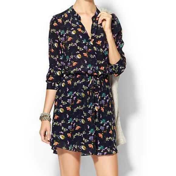 Piperlime Dresses & Skirts - Piperlime Collection XS Silk Gathered Shirt Dress Long sleeve styling Split neck